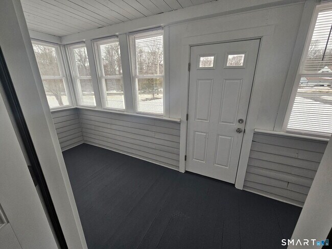 Foto del edificio - 35 Morris Rd