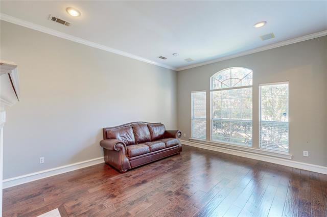 Foto del edificio - 2821 Woodland Hills Dr