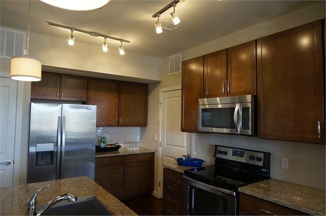 Building Photo - One Bedroom Condo For Rent at East Village...
