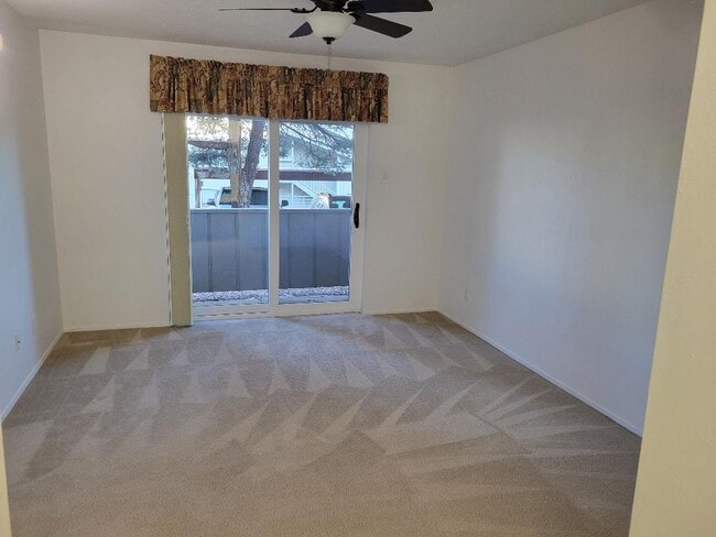 Building Photo - 505 Oppenheimer Dr