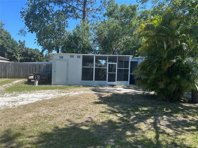 Foto del edificio - 6720 69th Ave N