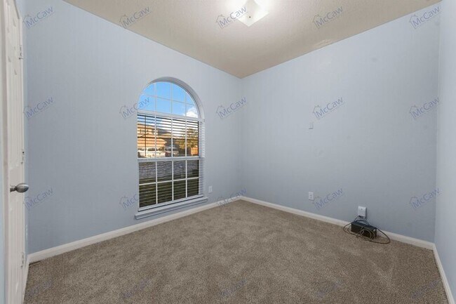 Building Photo - 130 Kincaid Dr