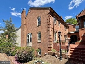 Building Photo - 1800 21st St N