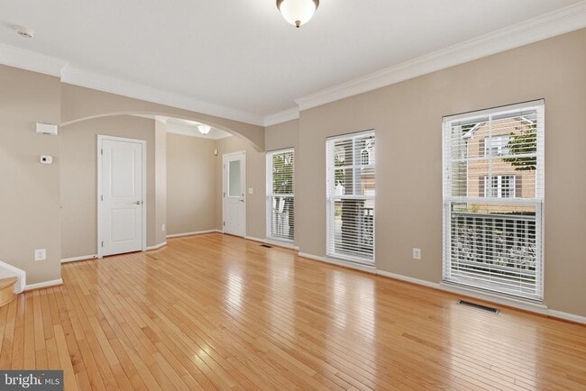 Building Photo - 9135 Stonegarden Dr