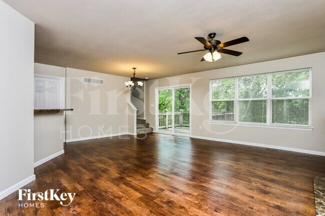 Foto del edificio - 2314 Wills Hollow Dr