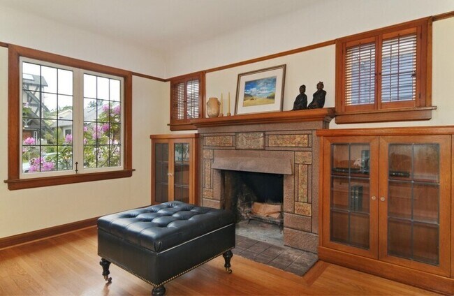 Foto del edificio - 4018 Corliss Ave N