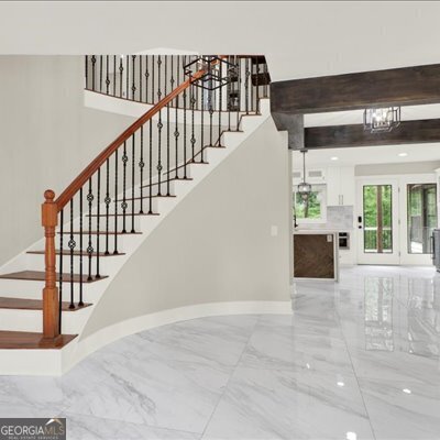 Building Photo - 3270 Brookview Dr