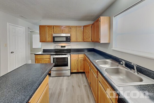 Building Photo - 1809 Woodstream Ct