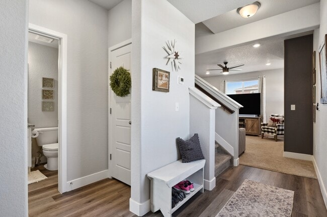 Foto del edificio - 9870 Hidden Enclave Ct