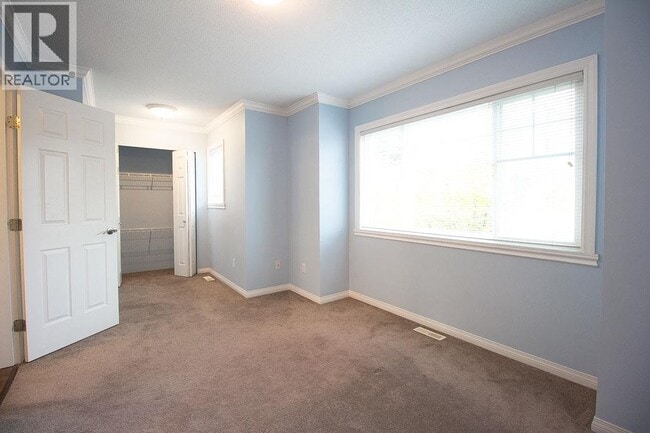 Building Photo - 5931 Williams Rd