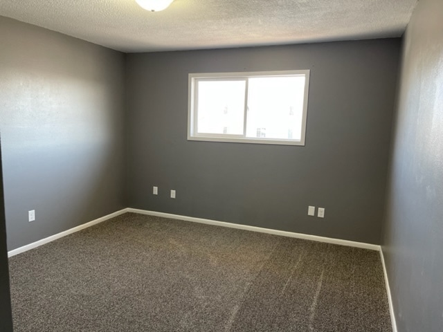 Building Photo - 1372 Sweetwater Rd