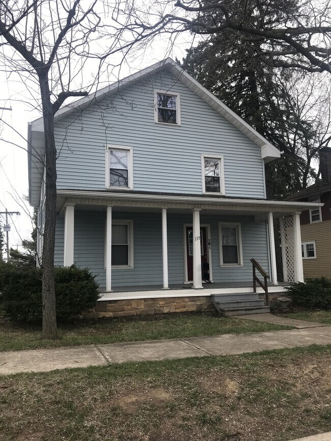 Building Photo - 115 S Butz St