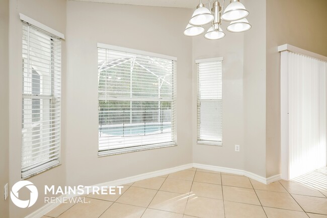 Building Photo - 558 Eagle Pointe S