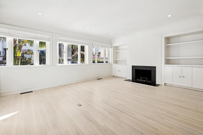 Foto del edificio - 2470 Broadway