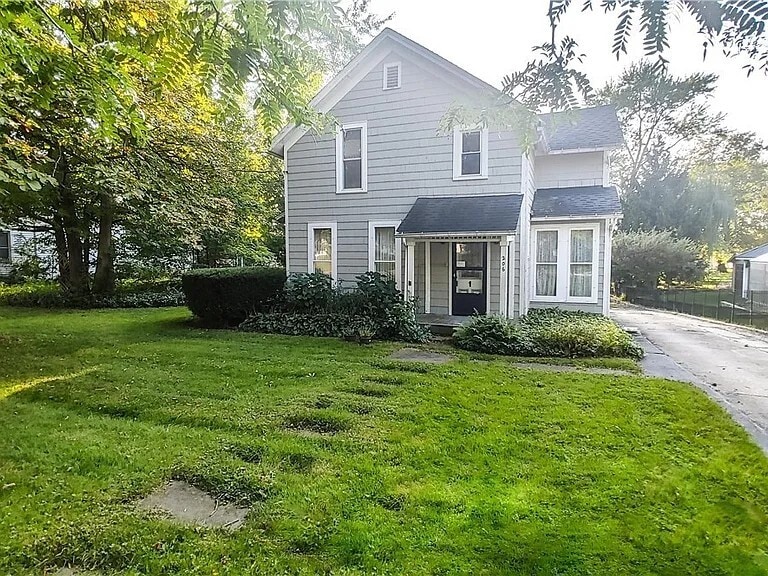 Primary Photo - 206 South St