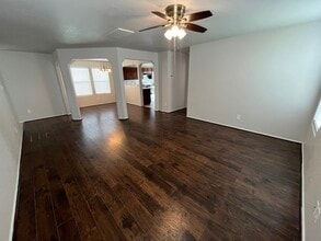 Building Photo - 21335 Finbury Oaks Ln