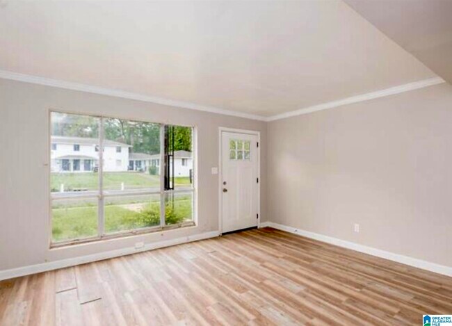 Building Photo - 77287728 Rugby Ave