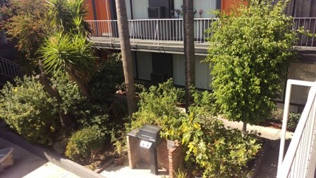 Foto del edificio - 12254 Burbank Blvd