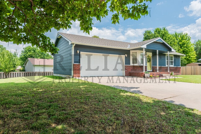 Foto del edificio - 636 S Highland Dr