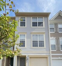Building Photo - 15616 John Diskin Cir