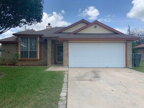 Building Photo - 2503 Marlin Dr