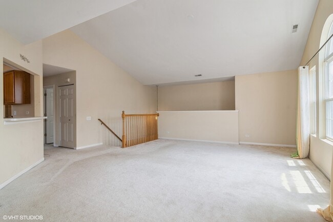 Building Photo - 2906 Stonewater Dr