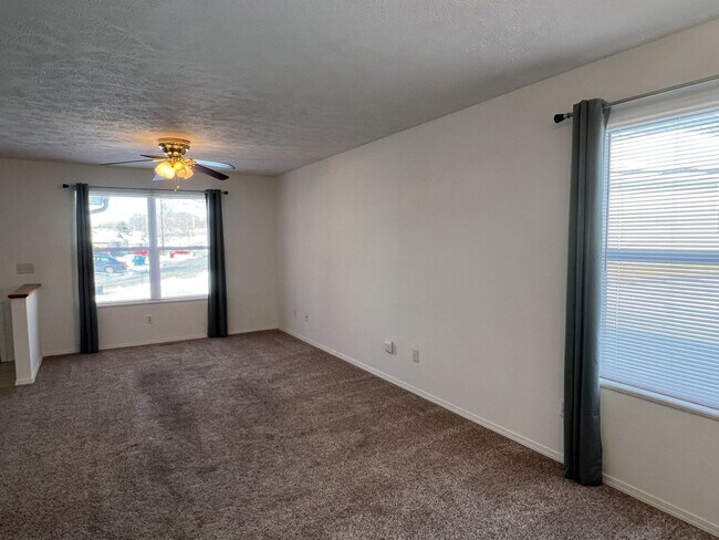 Foto del edificio - Duplex in Ozark!