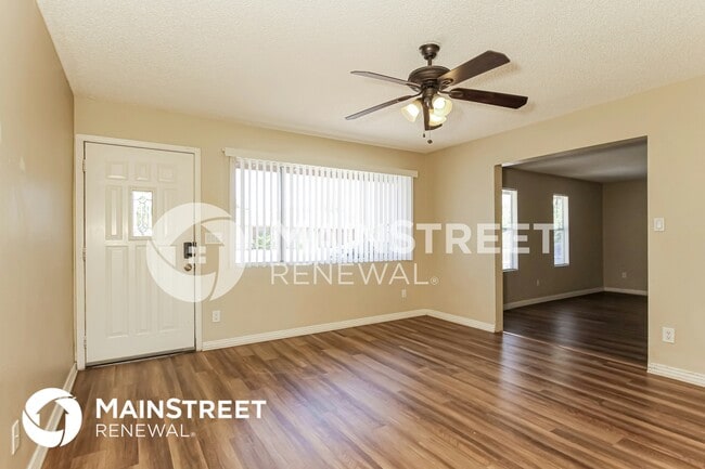 Building Photo - 4205 N 109th Dr