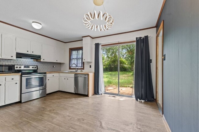 Building Photo - 6522 Baldoon Dr