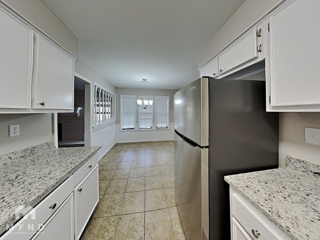 Building Photo - 7002 Timber Rise Cove