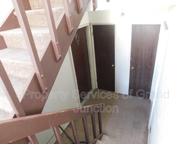 Foto del edificio - 805 E Cedar Ct