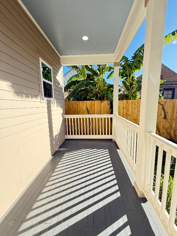 Foto del edificio - 1908 Marigny St