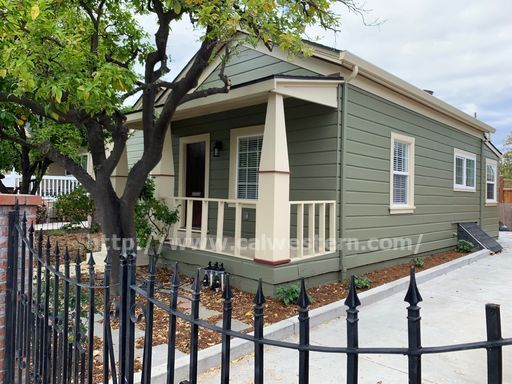 Building Photo - 428 N 7th St