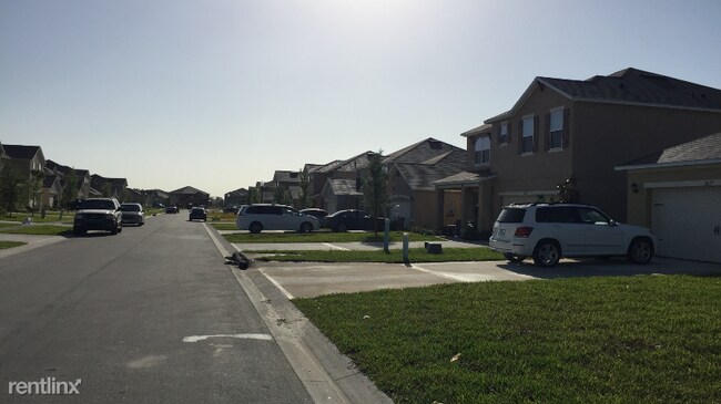 Foto del edificio - 3 br, 2 bath House - 3677 Maidencain St