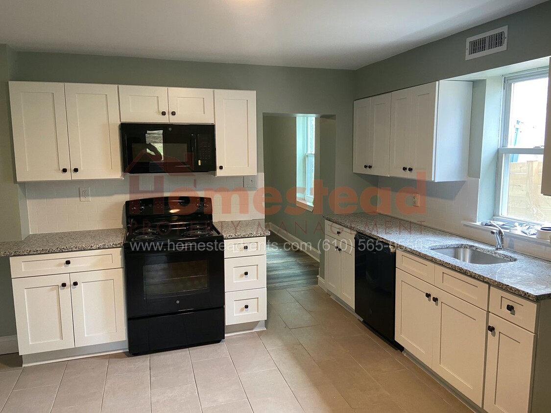 Primary Photo - MARCUS HOOK 3 BEDROOM