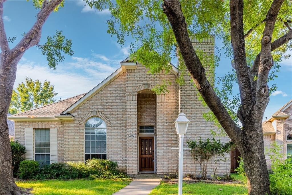 Foto principal - 4204 Briarbend Rd
