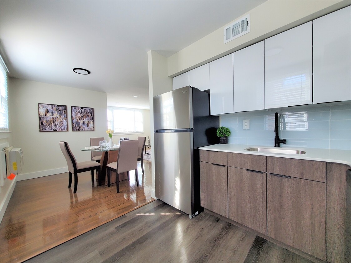 Parkview Manor Apartments 12011249 Rhawn St Philadelphia, PA