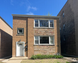 Building Photo - 1619 Monroe St