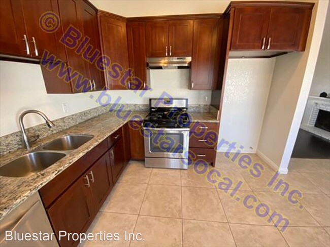 3 br, 2 bath House - 12621 Pacoima Road - 4