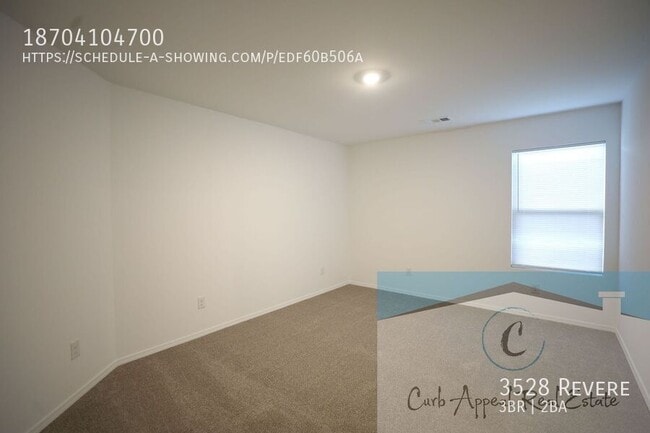 Foto del edificio - 3528 Revere-
