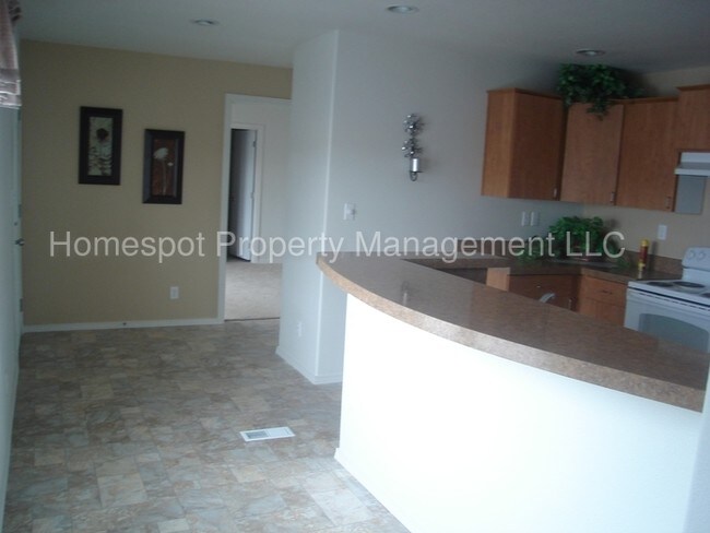Foto del edificio - 1604 N Austin St