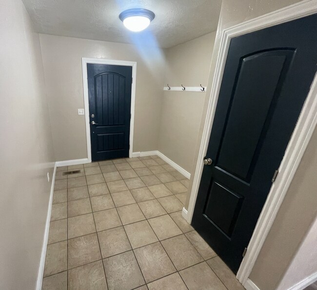 Foto del edificio - Beautiful Home!!