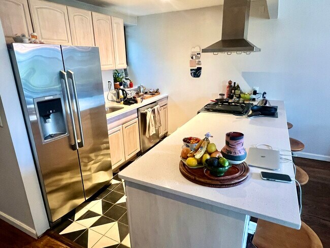 Kitchen - 18809 Linden Blvd