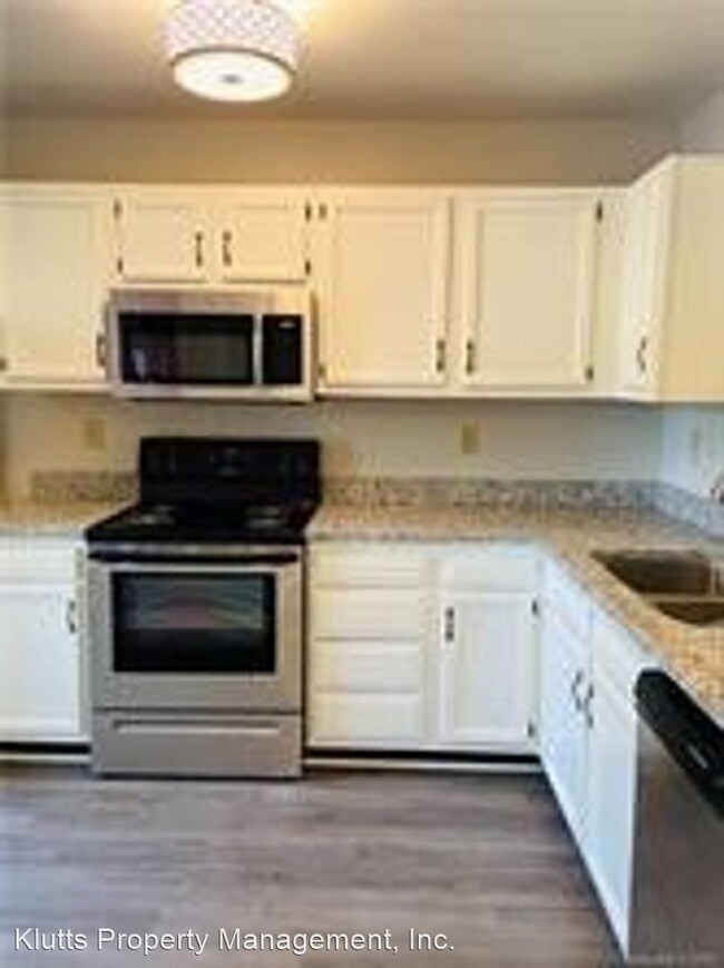 Building Photo - 2 br, 2.5 bath House - 6322 Windsor Gate lane
