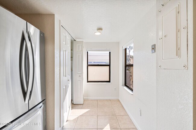 Foto del edificio - 142 Palmetto Ave