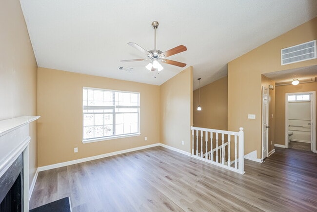 Building Photo - 5748 Chisolm Trail