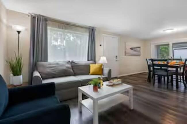 Foto del edificio - 6208 S Elberon St