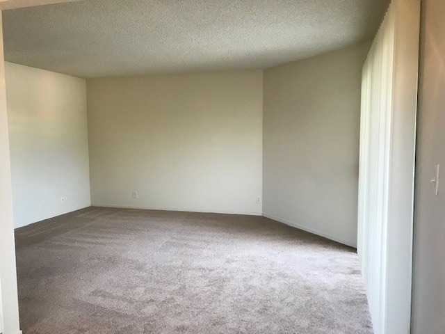 Living Room - 2524 Jones Rd