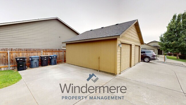 Building Photo - marj217