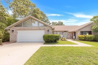 Building Photo - 708 Turnberry Cove N